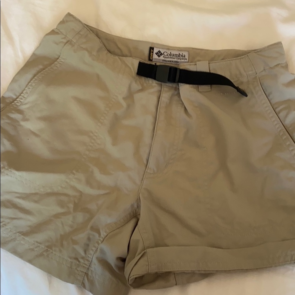 columbia beige shorts!